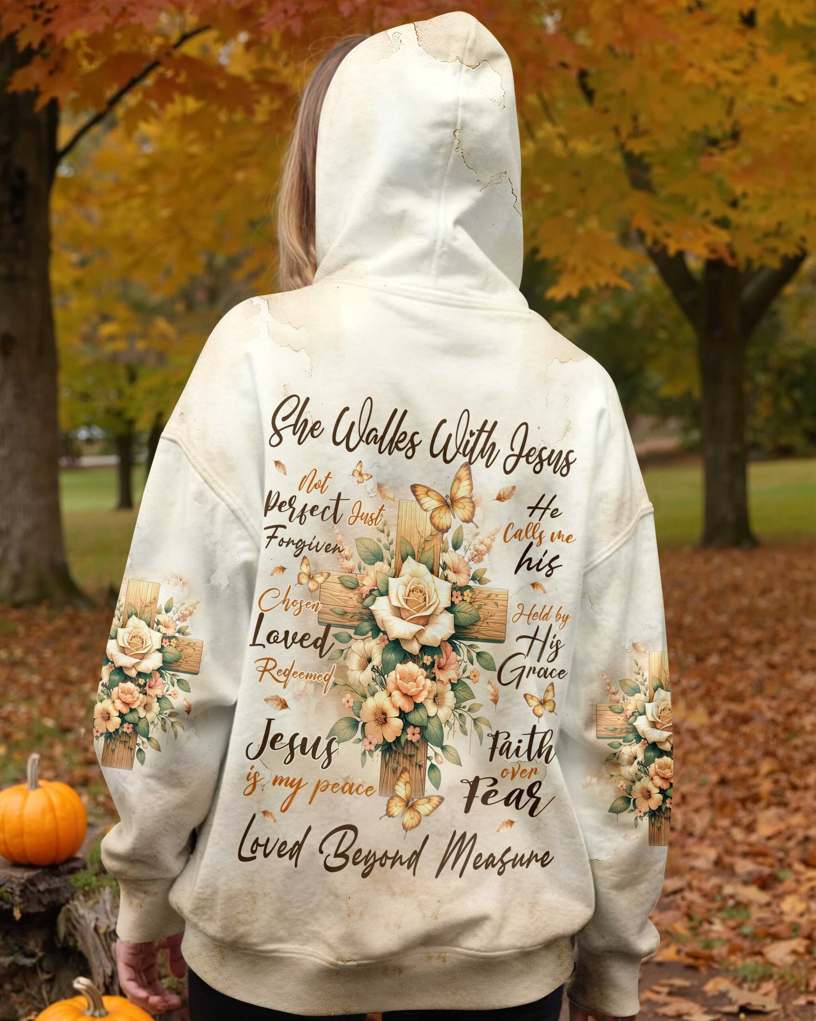 She Walkes With Jesus T-Shirt - Image 4